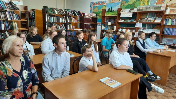 Заполните это поле 1