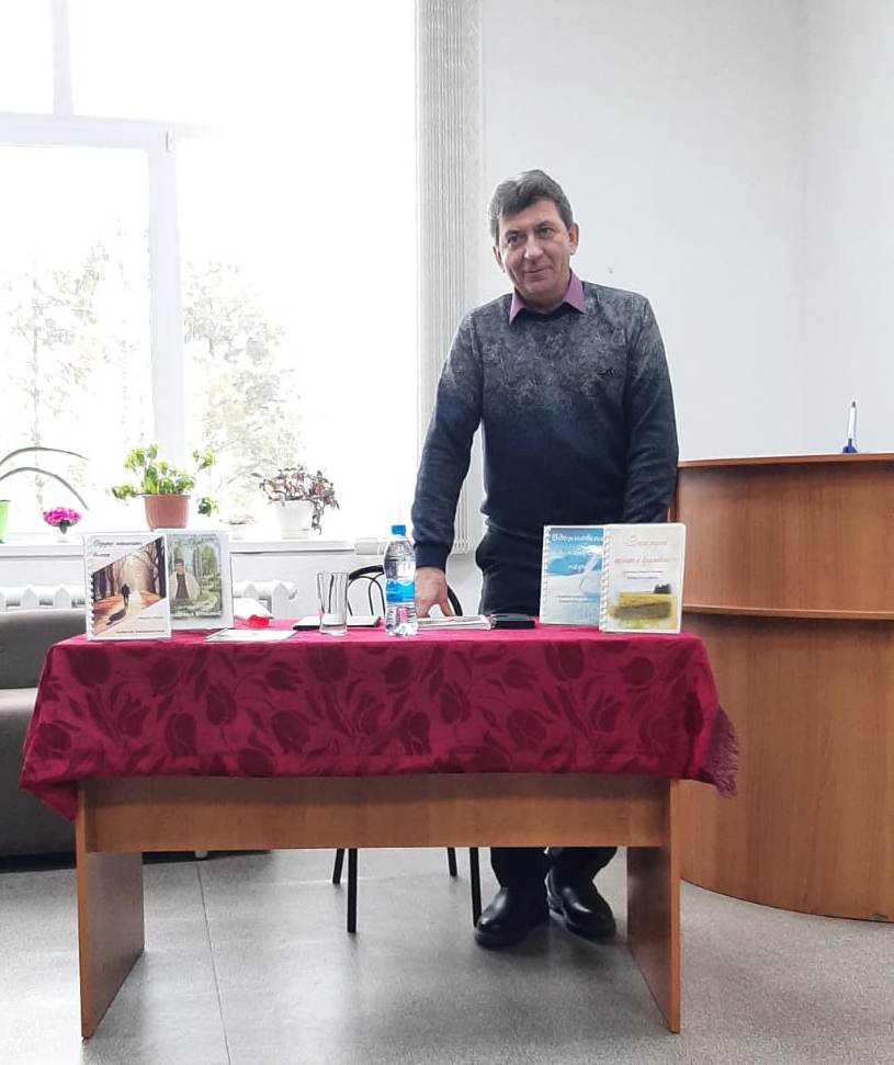 Заполните это поле
