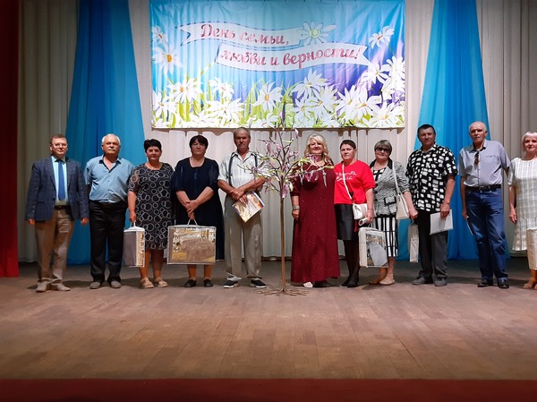 Заполните это поле 7